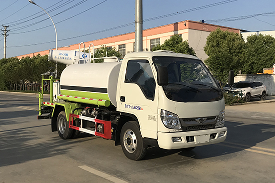 程力威牌CLW5040TDYB6ZS型多功能抑尘车